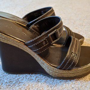Aldo leather slip on sandals. Dark brown. Size 36.